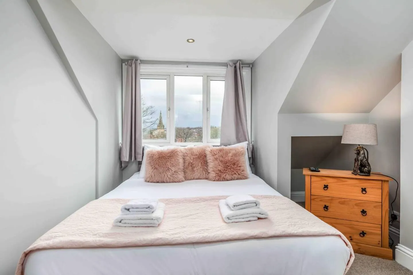 Stylish & Spacious 3 Bed Apartment With Parking Sheffield Reino Unido